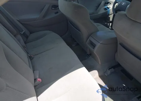 2008 Toyota Camry Le z USA, uszkodzony, nr VIN 4T1BE46K58U759866